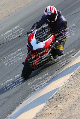 media/Jan-14-2022-Apex Assassins (Fri) [[4609ad47be]]/Trackday 1/Session 5/Turn 10 Inside/